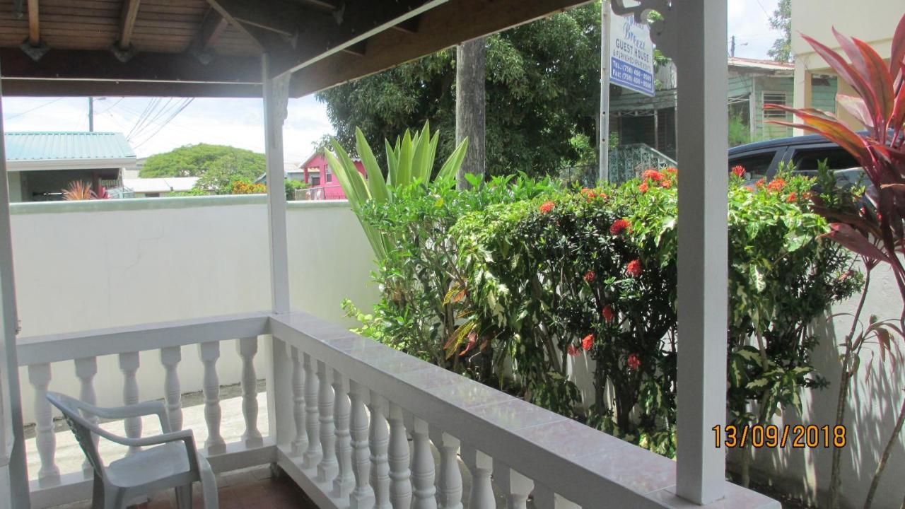 Tropical Breeze Vacation Home And Apartments Gros Islet Exteriér fotografie