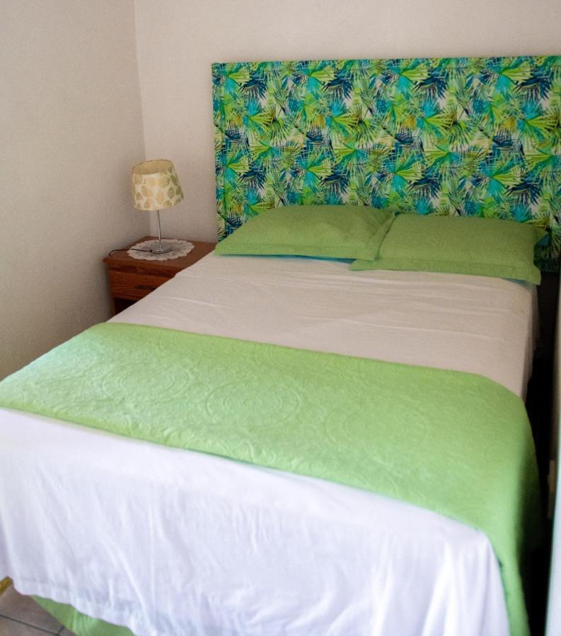 Tropical Breeze Vacation Home And Apartments Gros Islet Exteriér fotografie